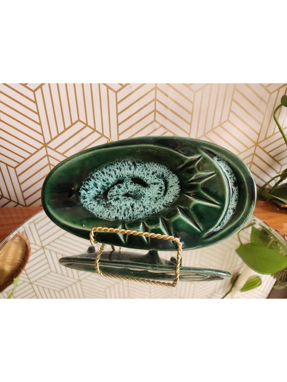 Vintage MidCentury Atomic Green Boomerang Glazed Lava Ashtray Made in USA